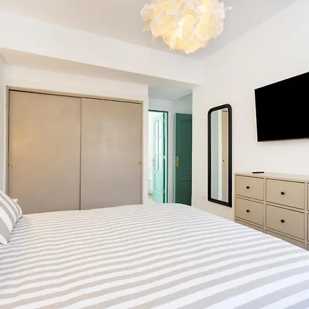 Home2book Urban Chic Sebastian Apartament Santa Cruz de Tenerife
